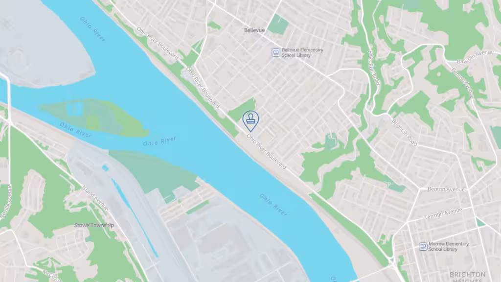 Queen's Notary photo