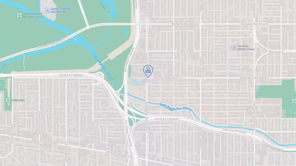 Oaks Cleaners and California Mailbox & Notary photo