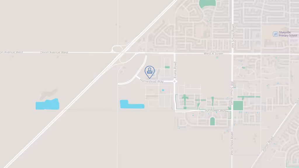 Tayler Little - Mobile Notary photo