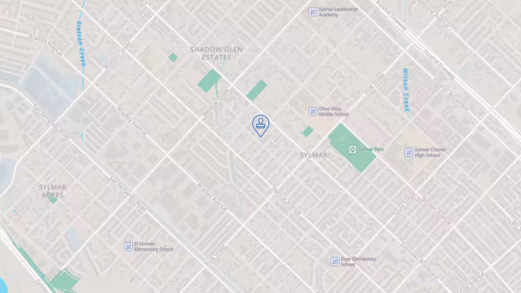 ABOGADO Y NOTARIO SALVADOREÑO EN EL VALLE SAN FERNANDO photo